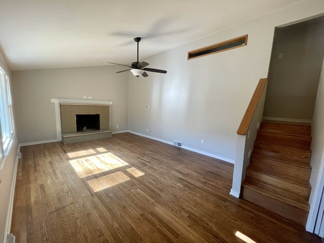 Foto del edificio - 13932 W Old Nashville Rd