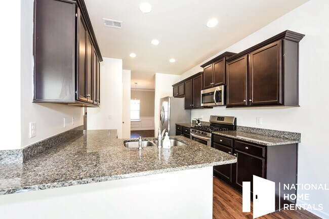 Building Photo - 1096 Campbell Ridge Dr