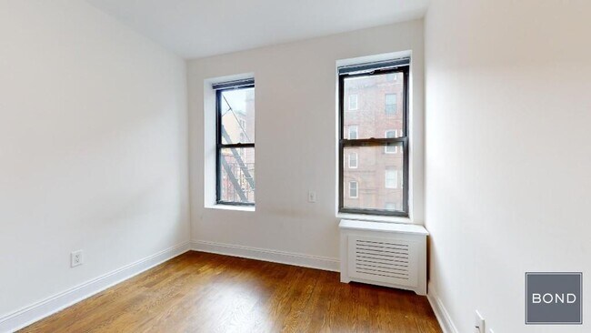 Foto del edificio - 151 Mott St