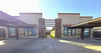 Building Photo - 1205 Bodark Dr