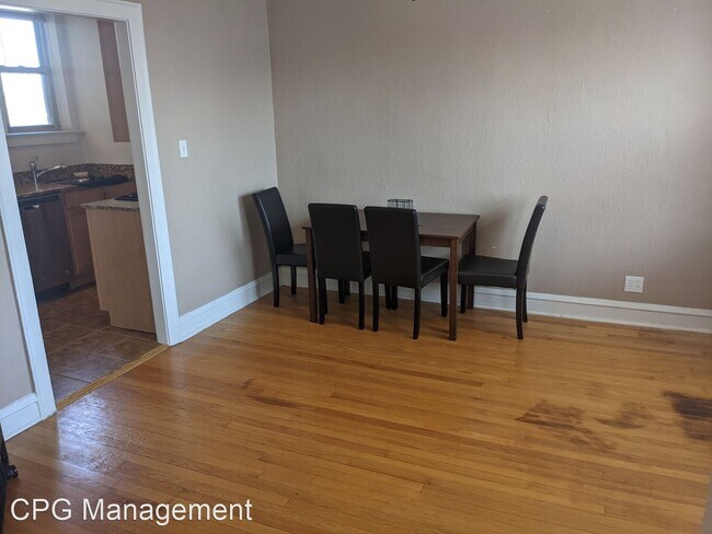 Foto del edificio - 2 br, 1 bath House - 4132 N Kedvale #310