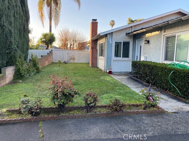 Building Photo - 8640 Ardendale Ave