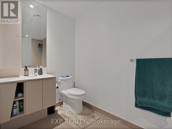 Photo du bâtiment - 3900 Confederation Pkwy