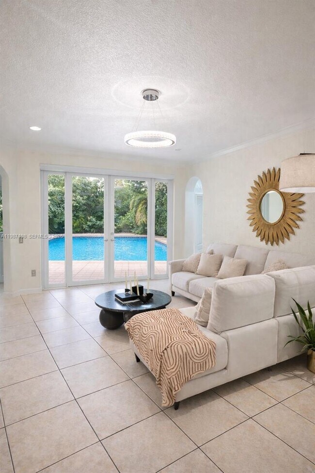 Foto del edificio - 4128 SW 156th Ct