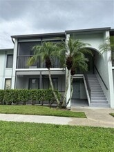 Building Photo - 1013 Green Pine Blvd