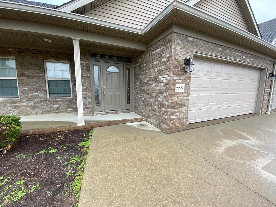 Foto principal - 4635 Sydney Ln