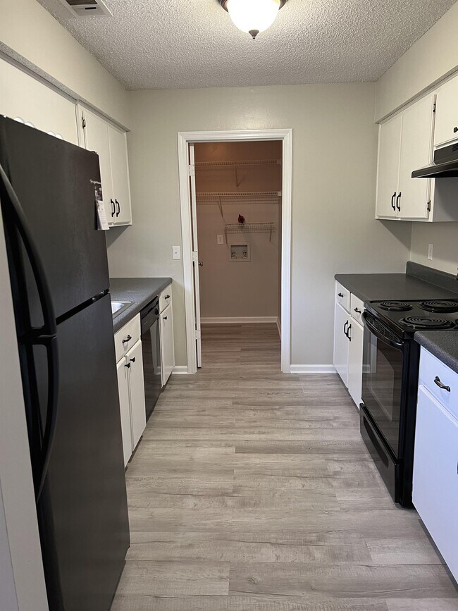 Foto del edificio - 274 Hunters Branch Dr