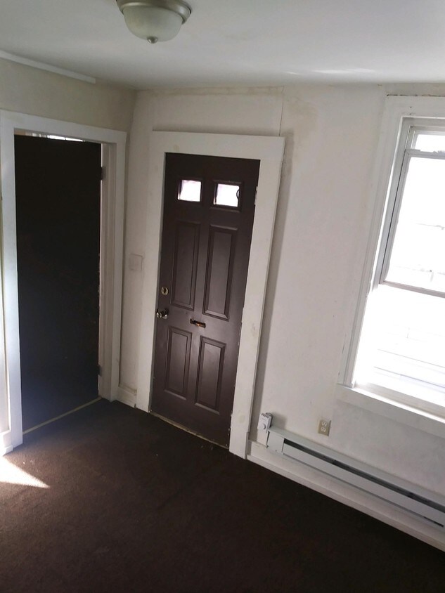 Foto principal - 572 W Philadelphia St