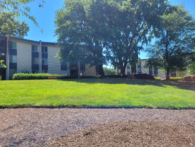 Foto del edificio - 2501 Baltimore Rd