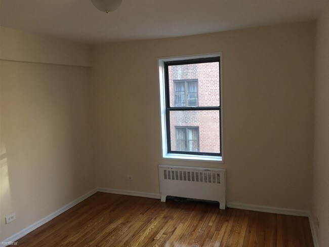 Foto del edificio - 2 br, 1 bath House - 14152 85th Rd 5D