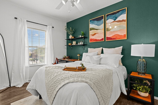 Photo - Campus Crossings at Star Pass Apartments