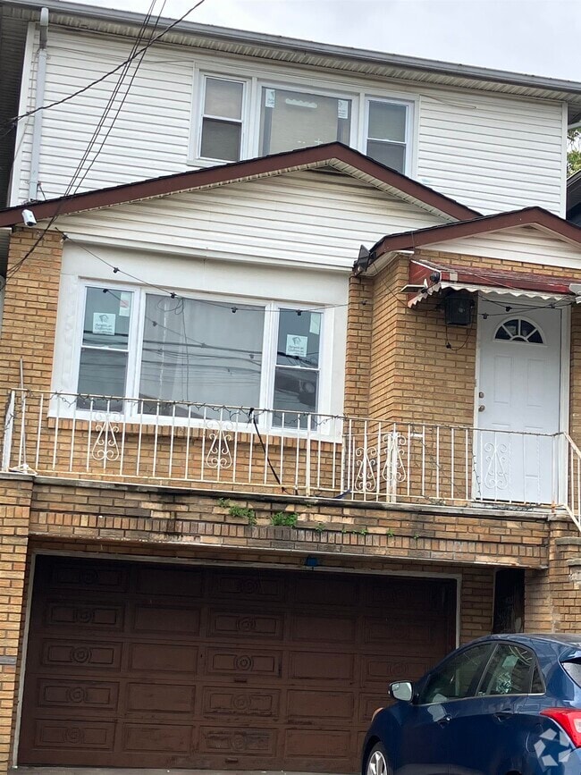 Building Photo - 421 Virginia Ave