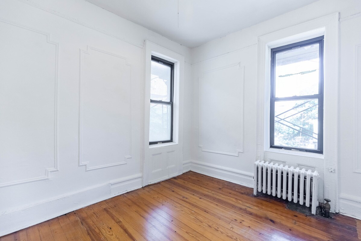 Foto del edificio - 542 E 14th St