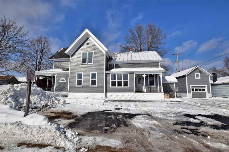 204 N Main St Unit 3, Oconto Falls, WI 54154 Room for Rent in Oconto