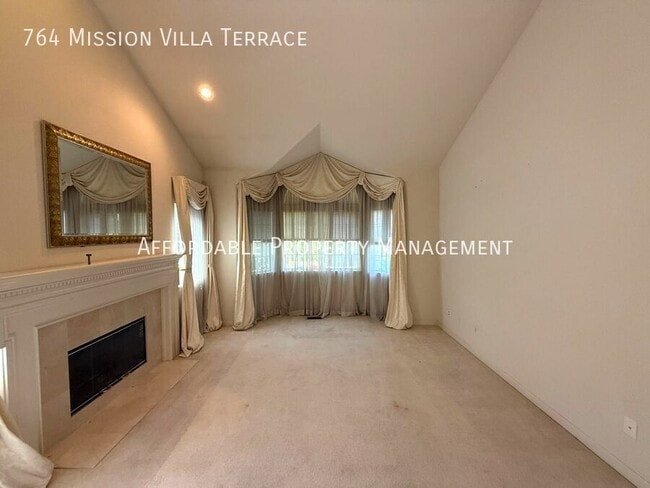 Foto del edificio - 764 Mission Villa Terrace