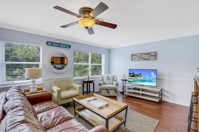 Foto del edificio - 714 98th Ave N