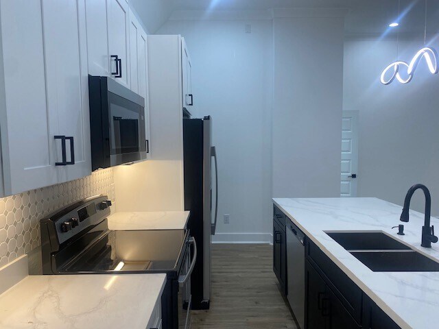 Building Photo - 6014 Grace Ln