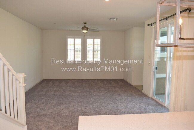 Foto del edificio - 3 br, 2.5 bath House - 7869 Paseo De Daly