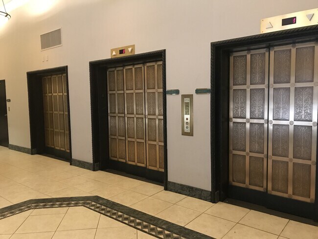 Foto del edificio - Midland Lofts 609