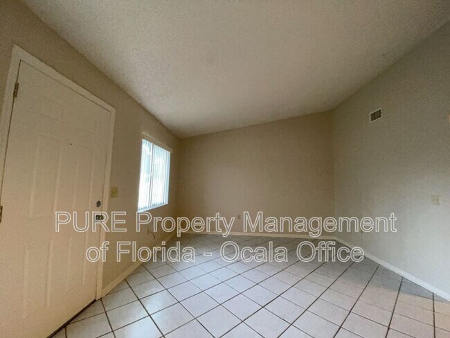 Foto del edificio - 3012 SE 5th Terrace