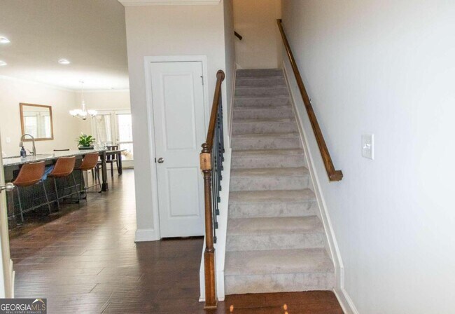 Foto del edificio - 219 Braemore Mill Dr