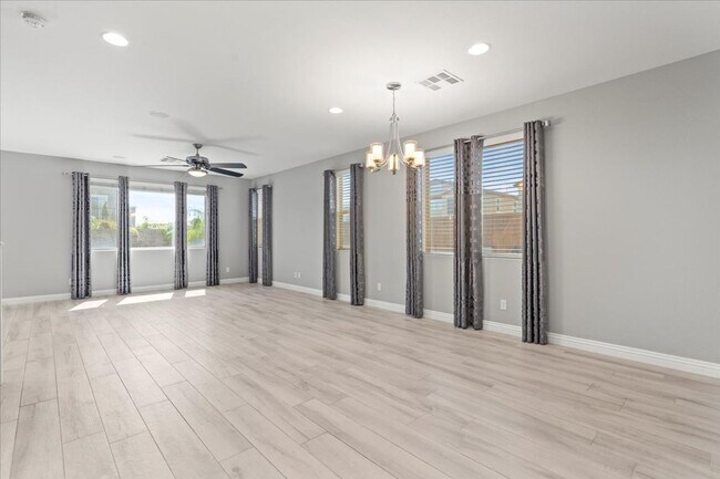 Building Photo - Stunning 4 bedroom home in SW Las Vegas wi...
