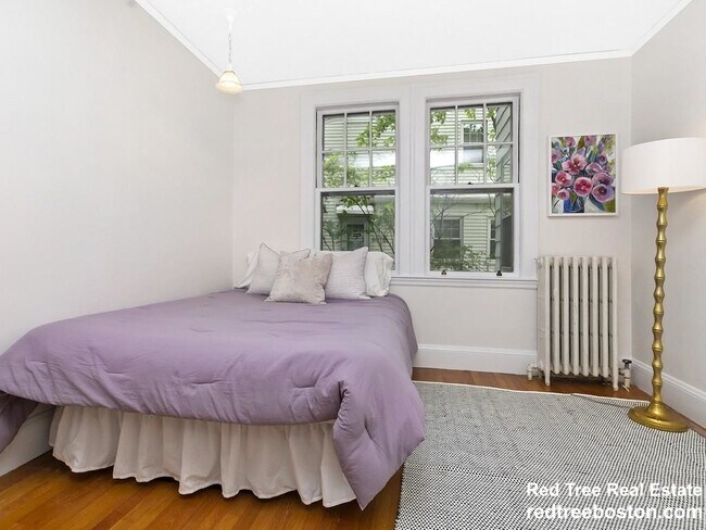 Foto del edificio - 66 Algonquin Rd