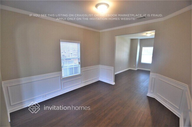 Building Photo - 3024 Rochelle Ct SW