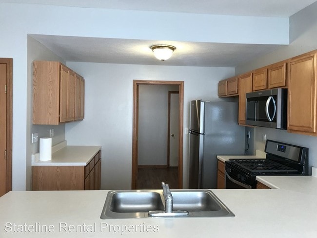 Building Photo - 3 br, 1.5 bath House - 2069 Anjali Way #2