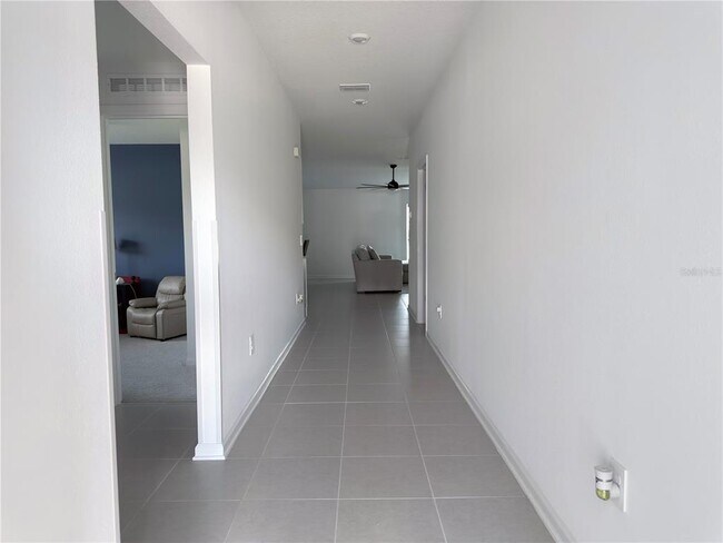 Foto del edificio - 5407 Lewisham Dr