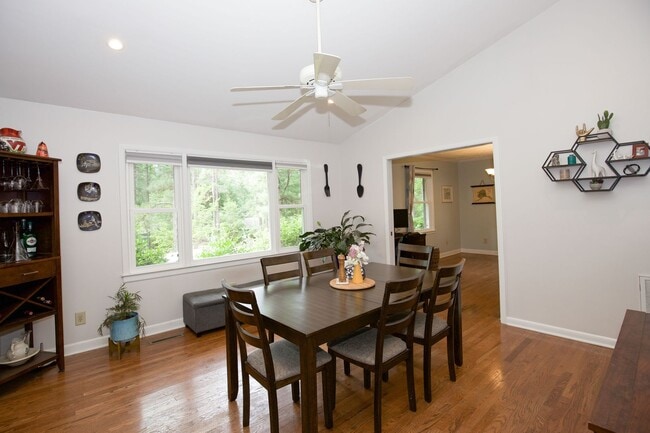Building Photo - 3 bedroom home in Southern Pines