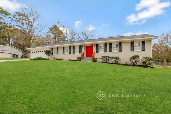 Building Photo - 2130 Rolling Acres Dr SW