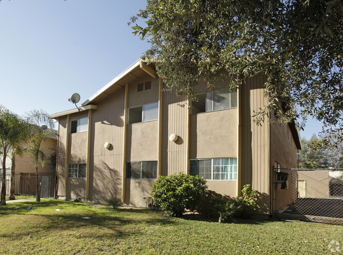 Foto del edificio - 613 Abbey Ln