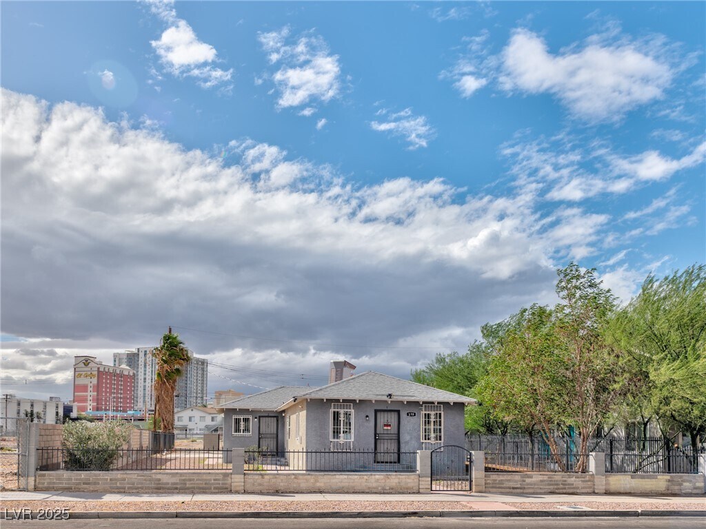 Foto principal - 339 N 10th St