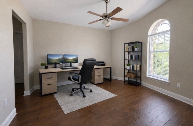 Building Photo - 211 Pinque Coat Ct