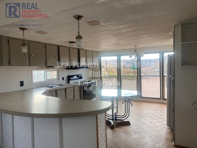 Building Photo - 2 Bedroom 2 Bathroom single wide trailer home 6 MONTH LEASE ONLY