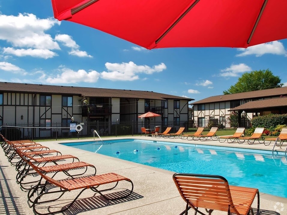 Nottingham Apartments Apartments at 228 Sanders Ferry Rd