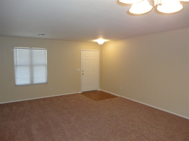 Building Photo - 9222 W Elm St