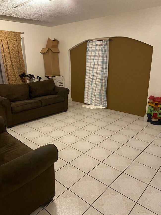 Living Room - 110 NW 31st St