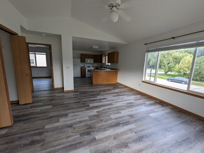 Foto del edificio - 3111 Diamond St