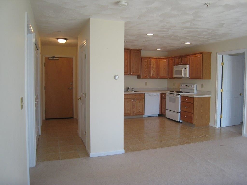 197 High St, Ipswich, MA 01938 Apartments in Ipswich, MA