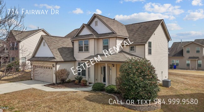 Building Photo - 714 Fairway Dr
