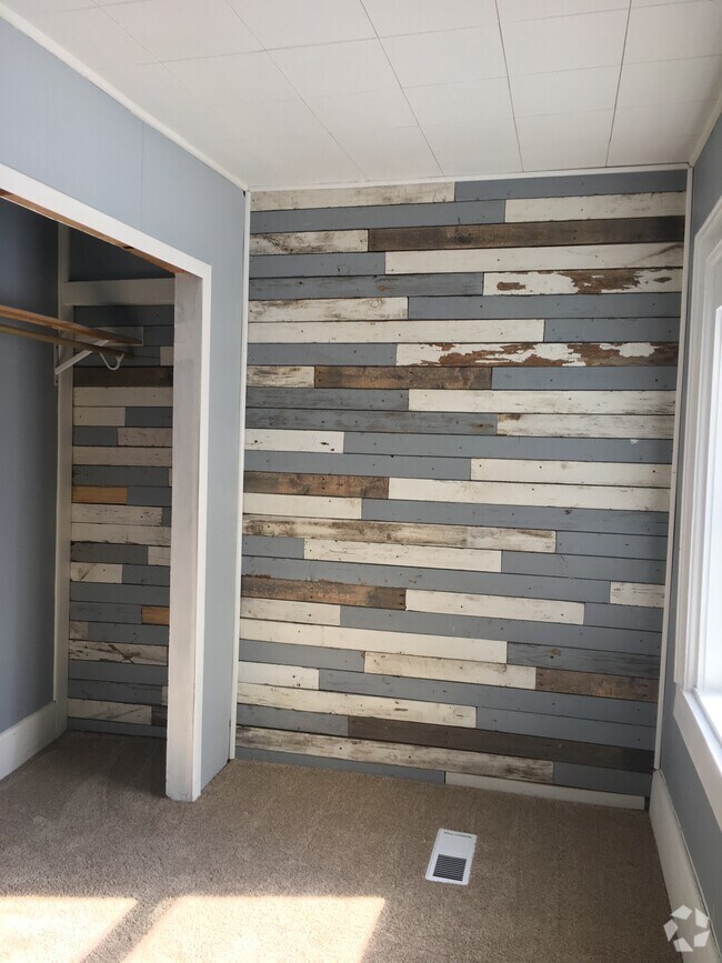 West District Apartments for Rent with Parking Wausau, WI 1 Rentals