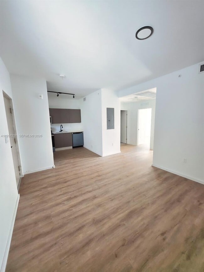 Foto del edificio - 753 NW 30th St