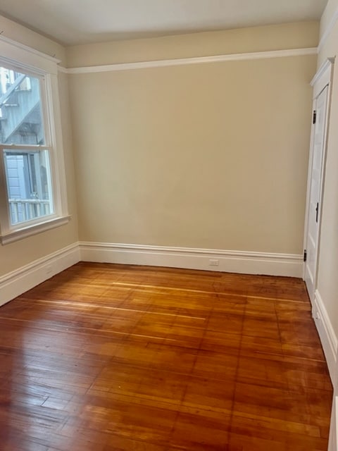 Building Photo - 114 Varennes St