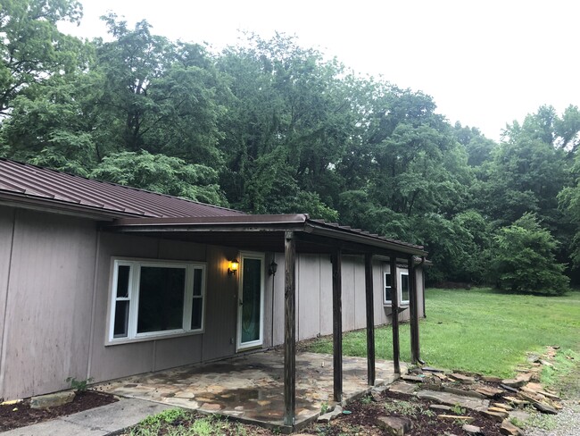 Building Photo - 4061 KY-266