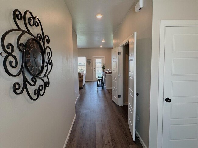 Building Photo - 7725 Westhall Pl