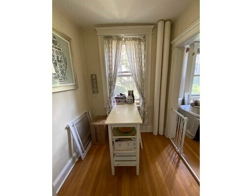 Foto del edificio - 120 Riverway St