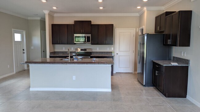 Building Photo - 21843 Adriatic Ln