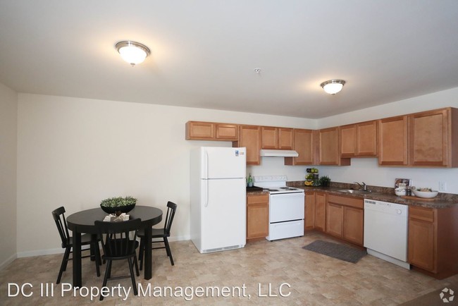 Building Photo - 190 Killdeer Cir